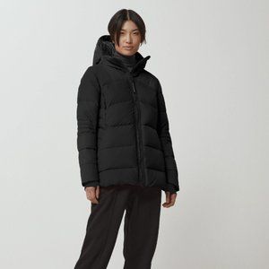 Canada Goose HyBridge Coat in Black W's S